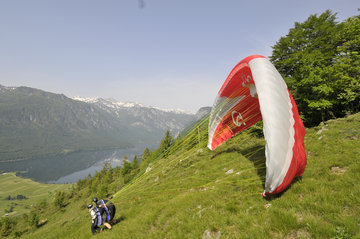 Tandem paragliding Bohinj - Vogar Slovenia tandem paragliding